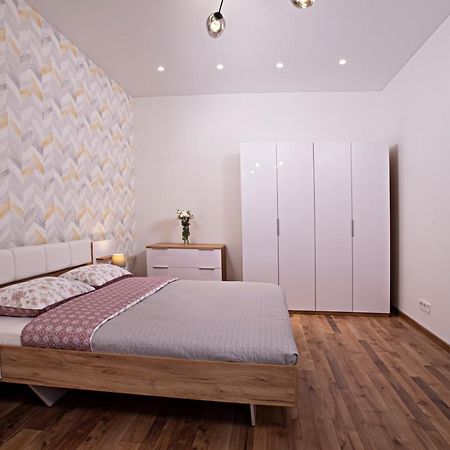 Arcadia Hills Apartment Odesa Exterior foto